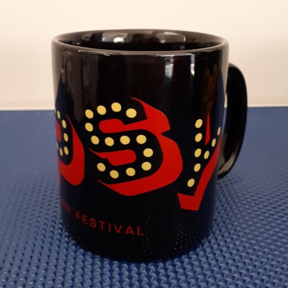 **SOLD ** (D) Broadway Lover Mugs - Set of 5 - Picture 5 of 12